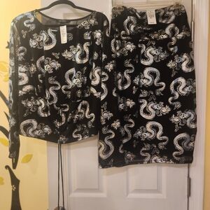Ashley Stewart Silver NWT  2 pieces Black Graphic Wrap Blouse and Skirt Set